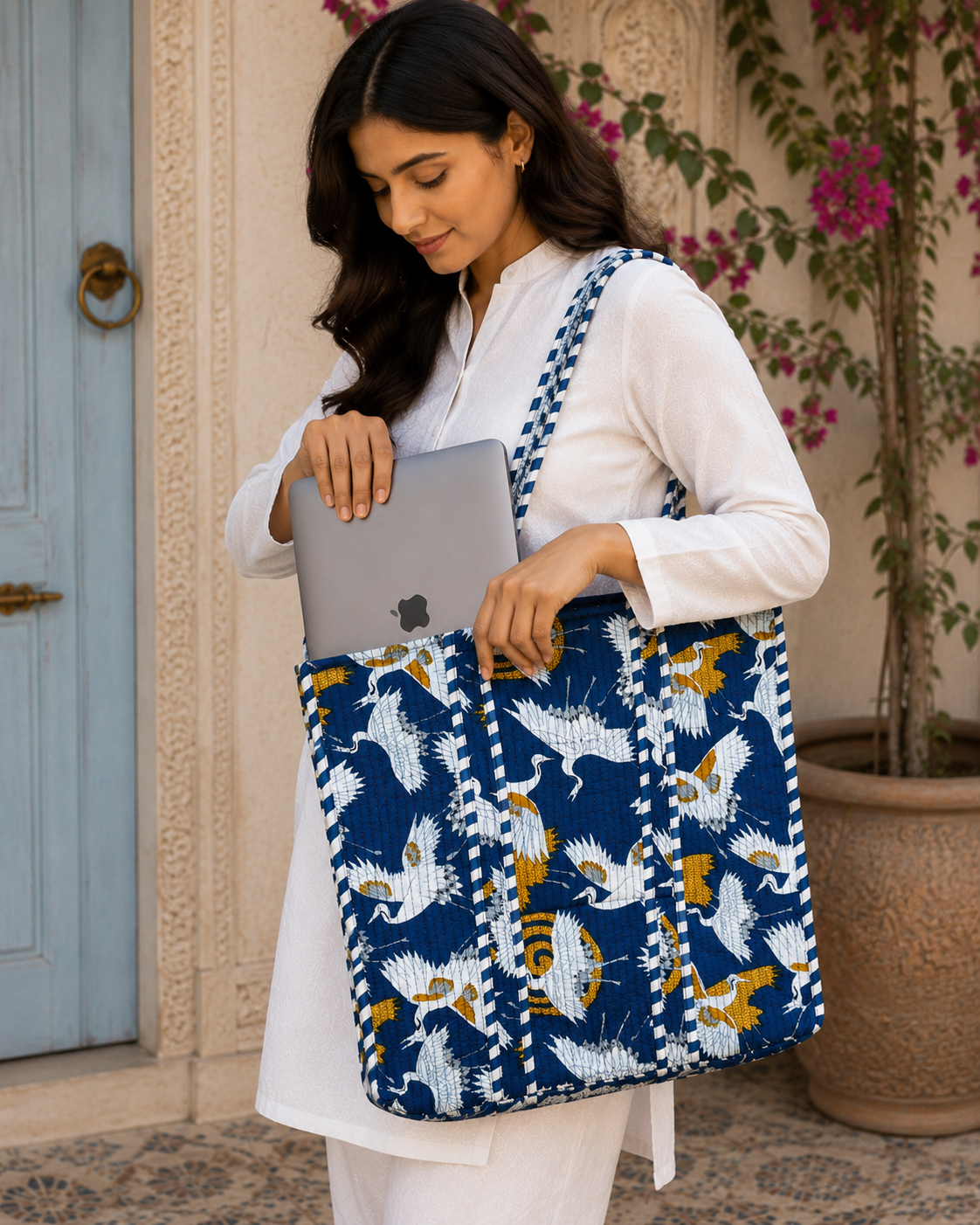 Bird Print Quilted Tote Bag Handmade Cotton Shoulder Bag  For Shopping & Market