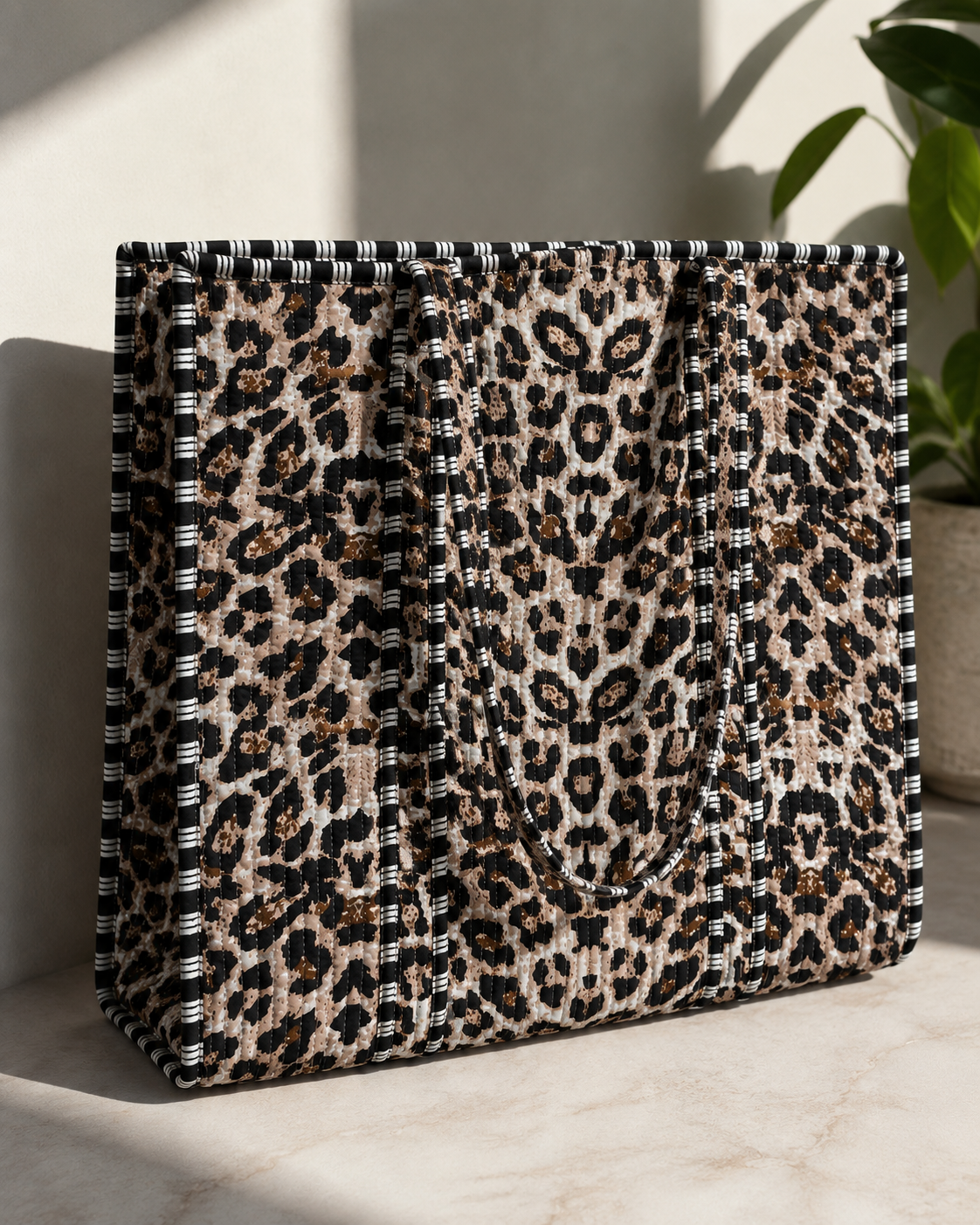 Leopard print tote bag for women