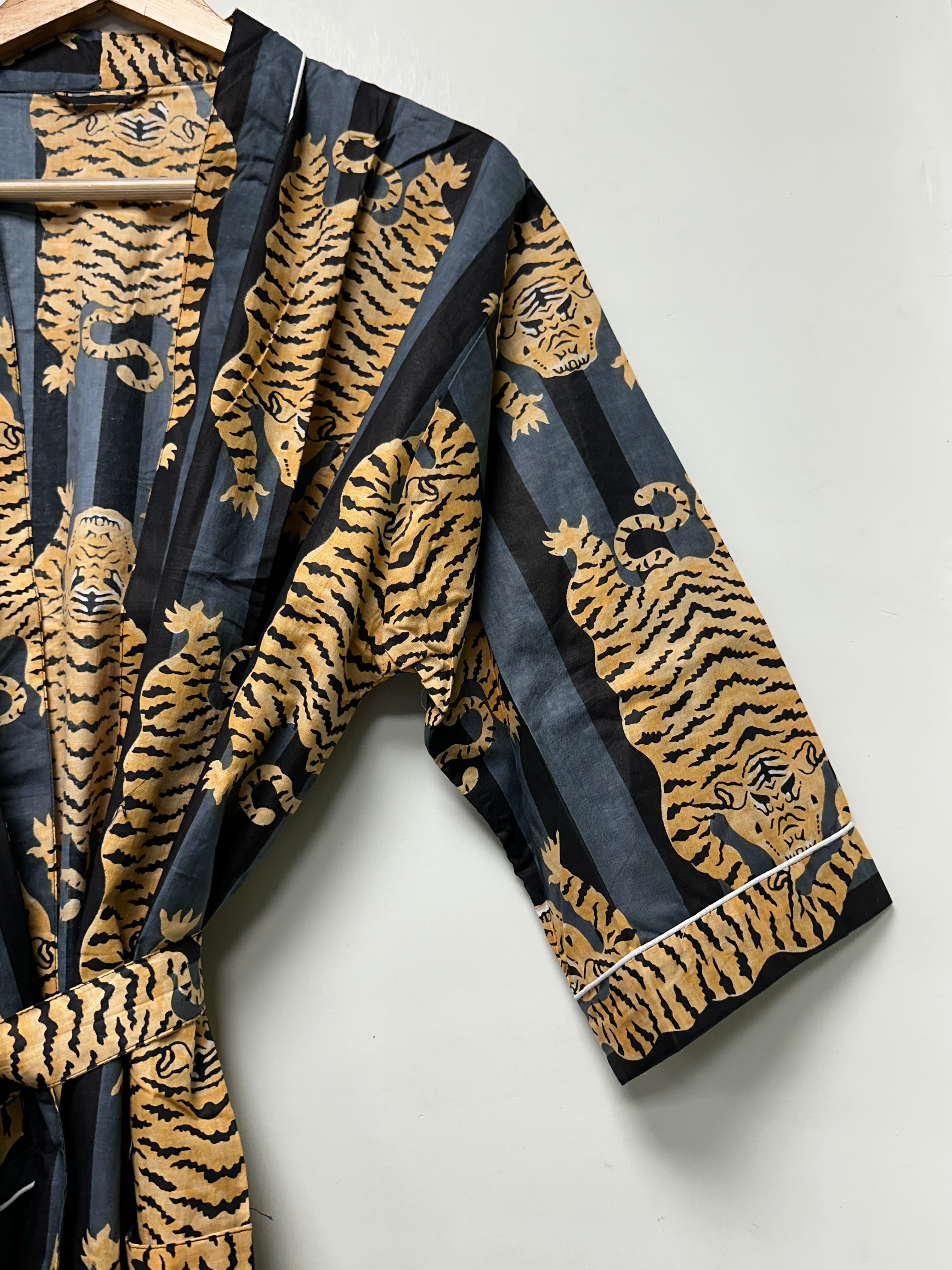Tiger Print Cotton Bathrobe For omen