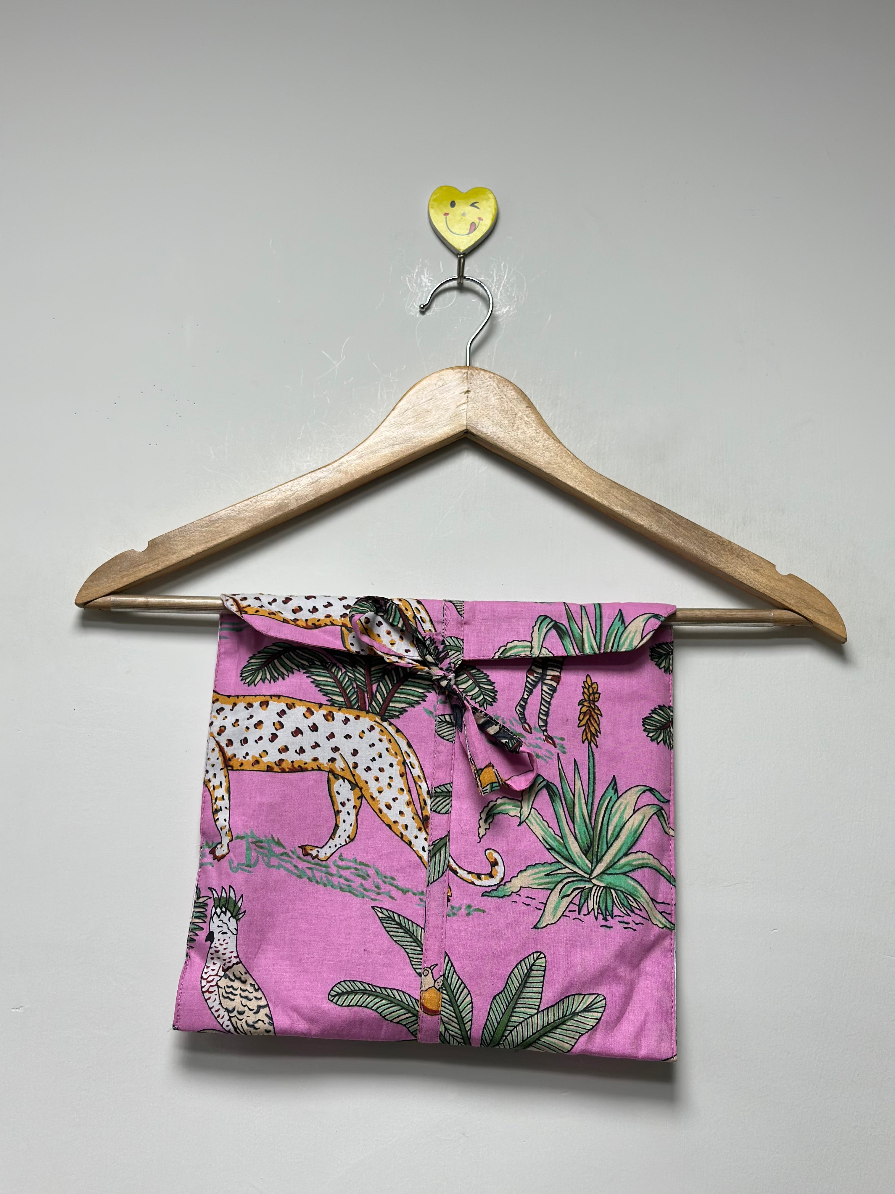 Image of Stylish Floral Cotton Pajama Set for Women Cozy Sleepwear