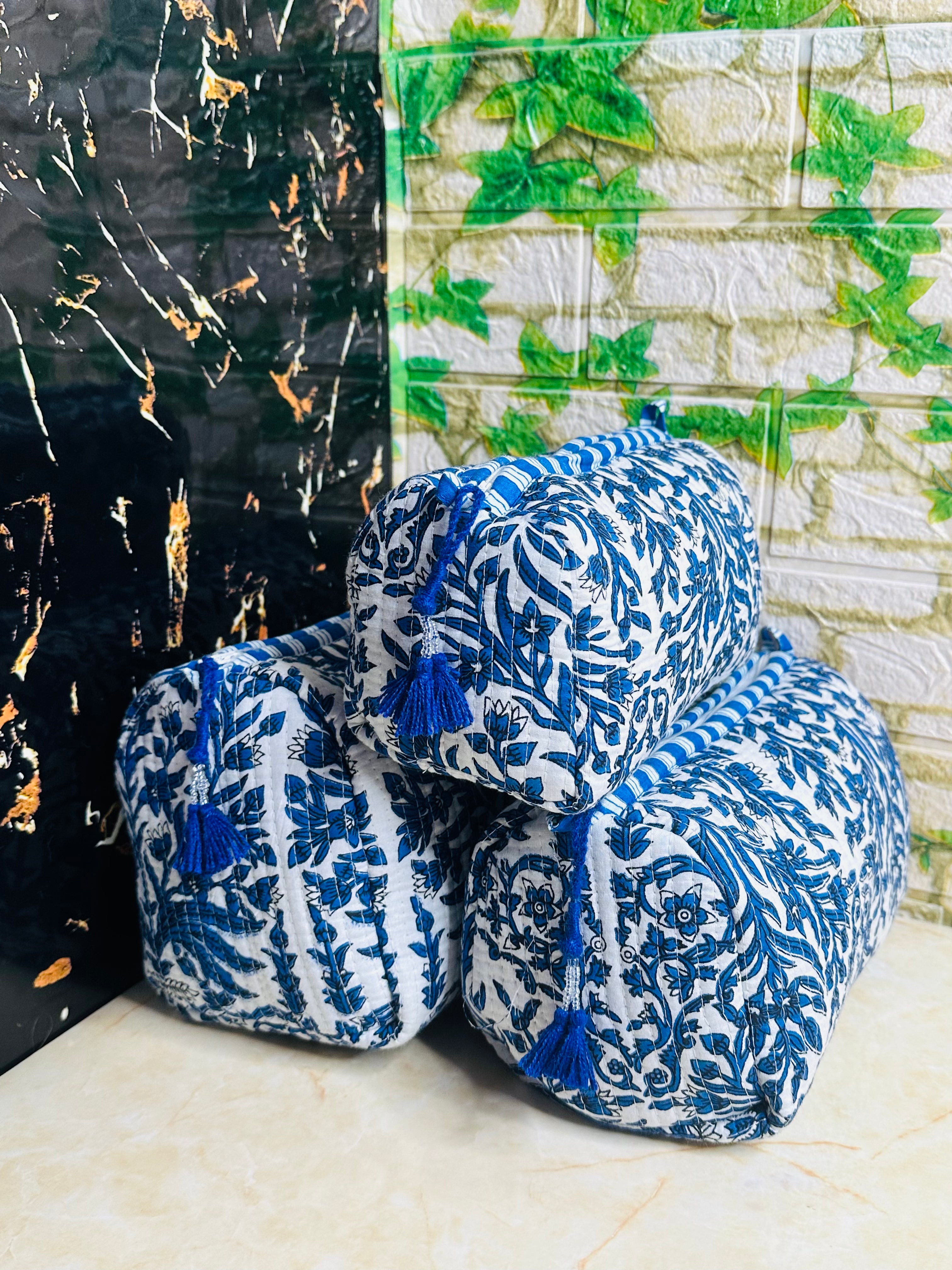 Image of Quilted Cotton Makeup Pouch Set Handmade 3 Set Travel Bag