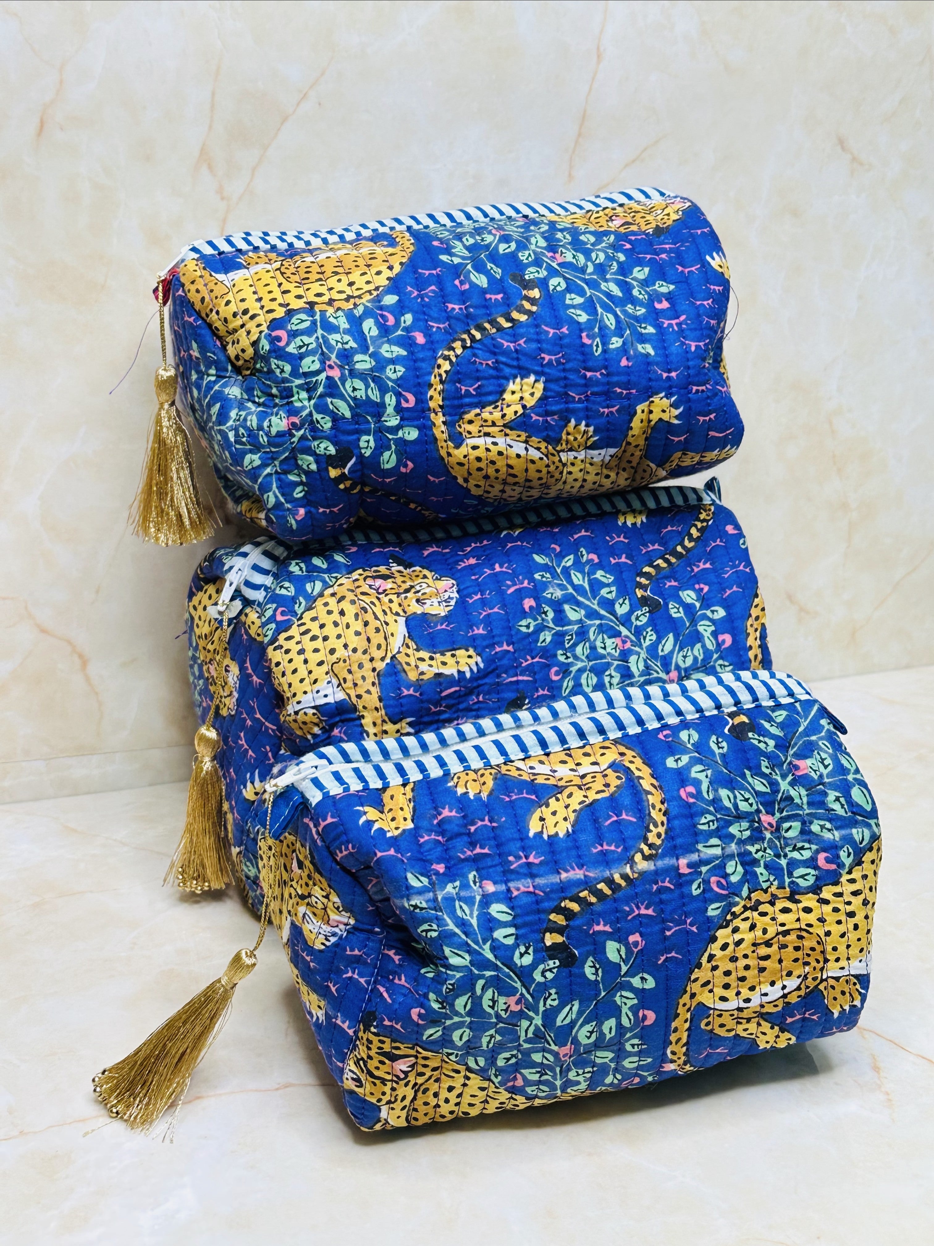 Image of Tiger Print 3 Set Make up Pouch Waterproof Inside cover