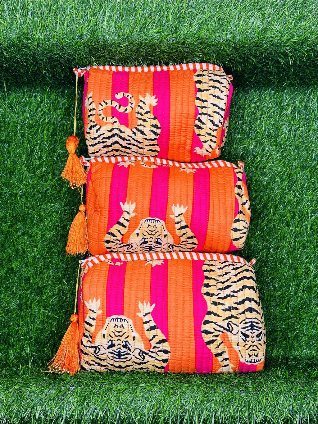 Tiger Print Quilted 3 Set Make up Pouch Waterproof Inside cover