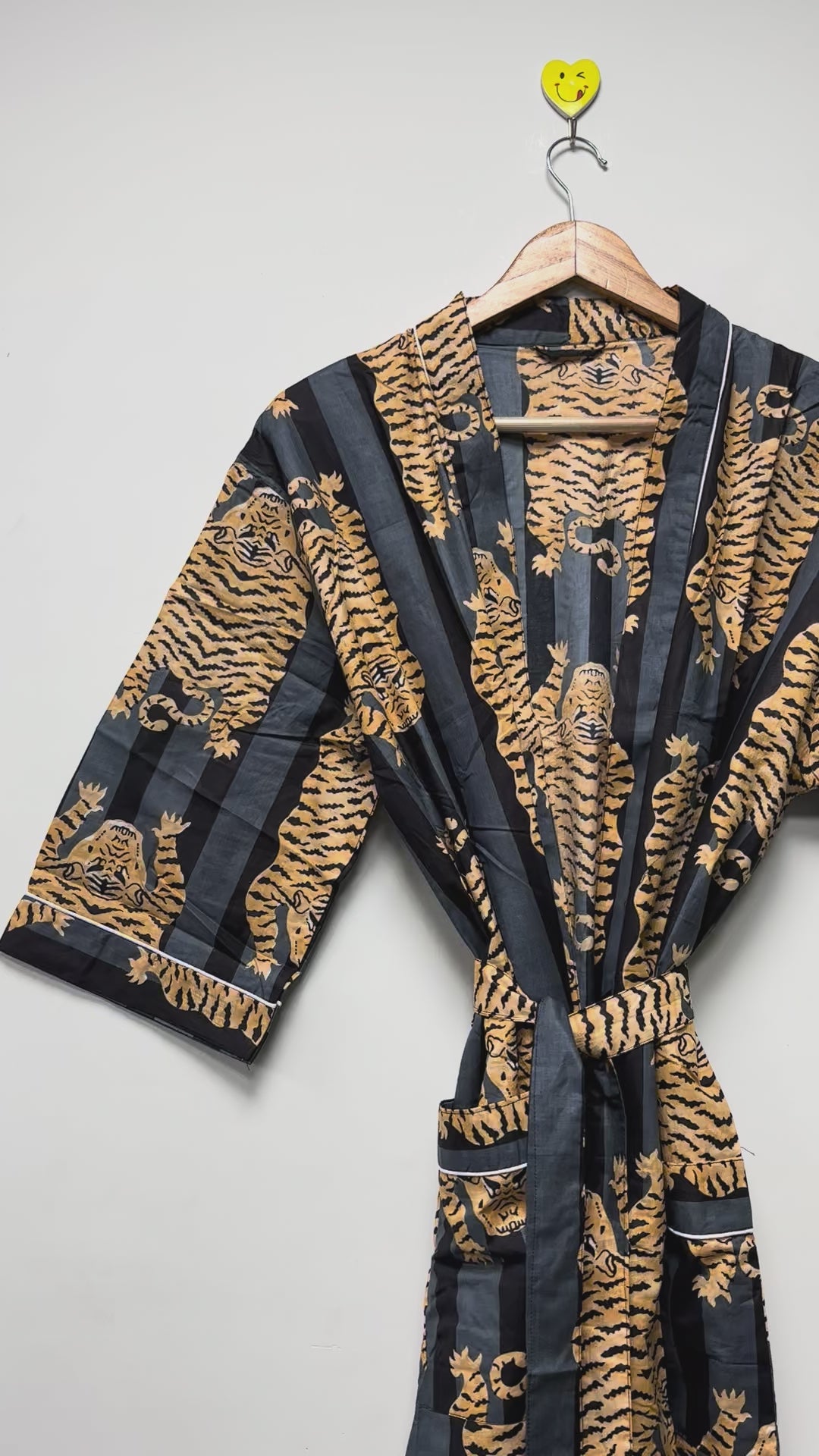 Tiger Print Cotton Bathrobe For omen